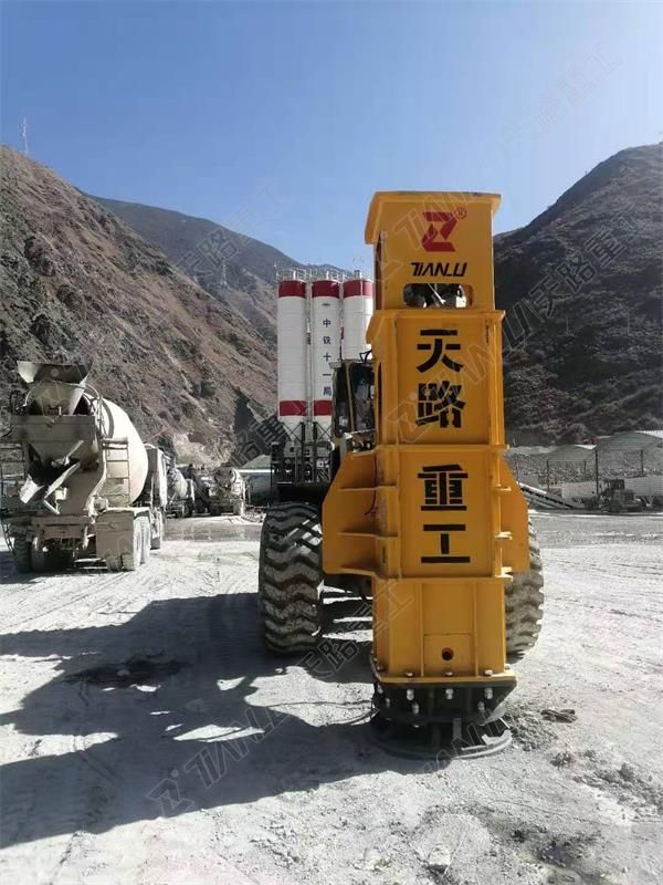 c鿴ԔϢ}Ĵݰh xΔ(sh)8180